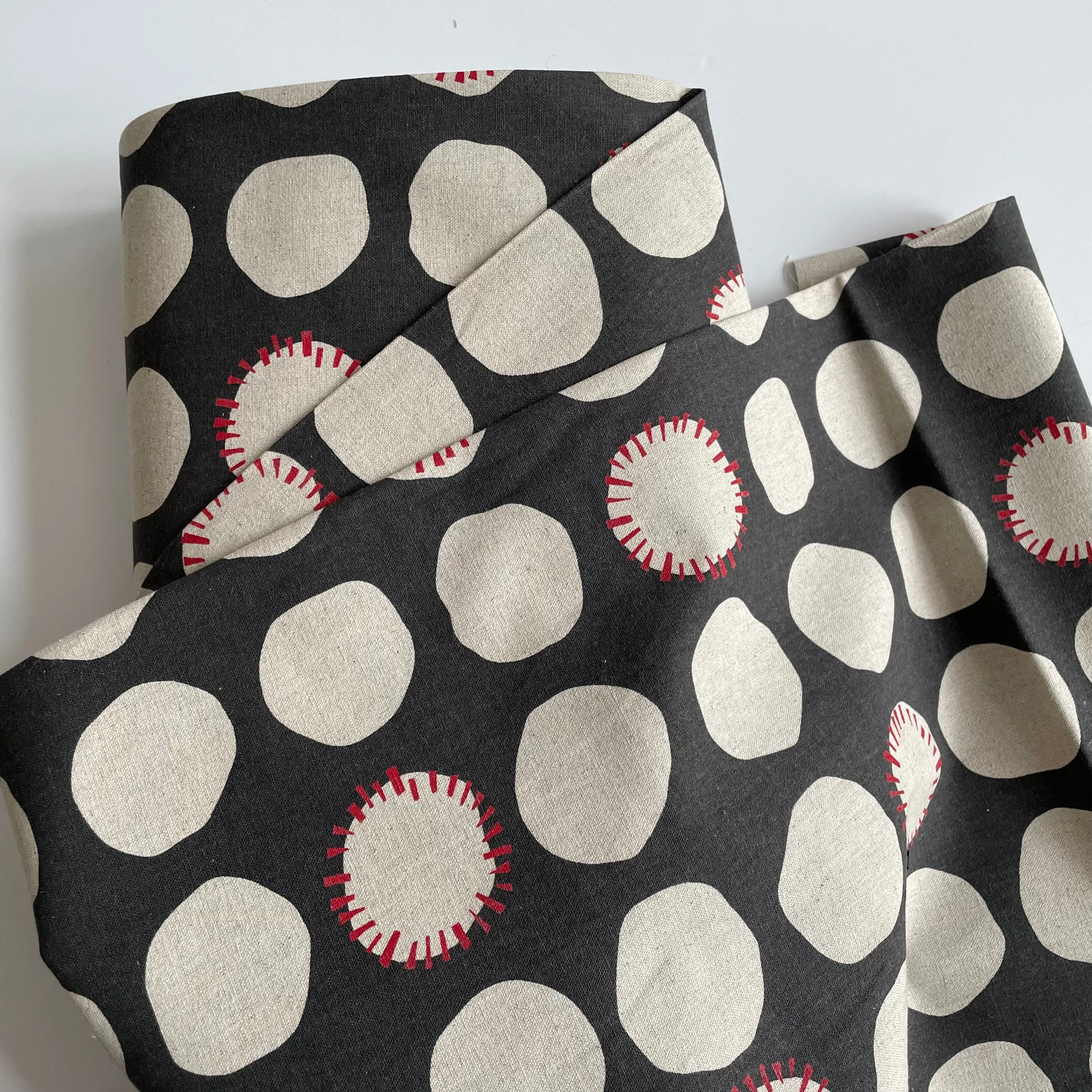 Yoko Saito Cotton / Linen Canvas - Spots & Spikes Black